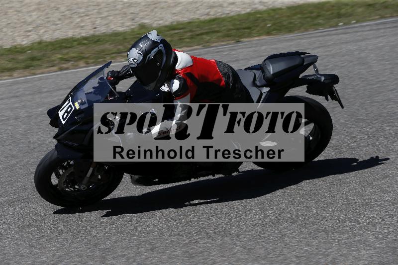 /15 22.05.2026  Plüss Moto Sport  Discover the Bike ADR /Gruppe gelb - Bike 2/78